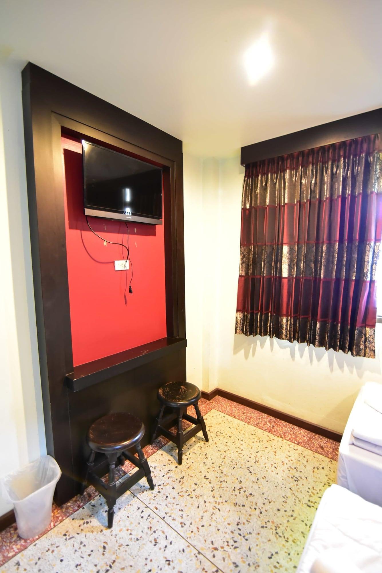 Thara House Hotell Bangkok Eksteriør bilde