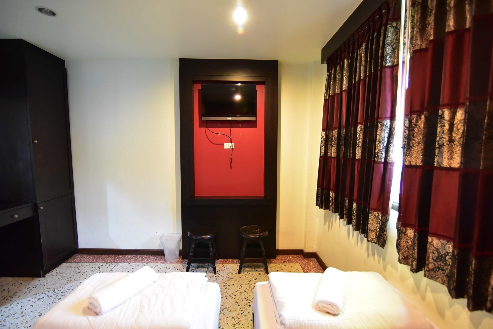 Thara House Hotell Bangkok Eksteriør bilde