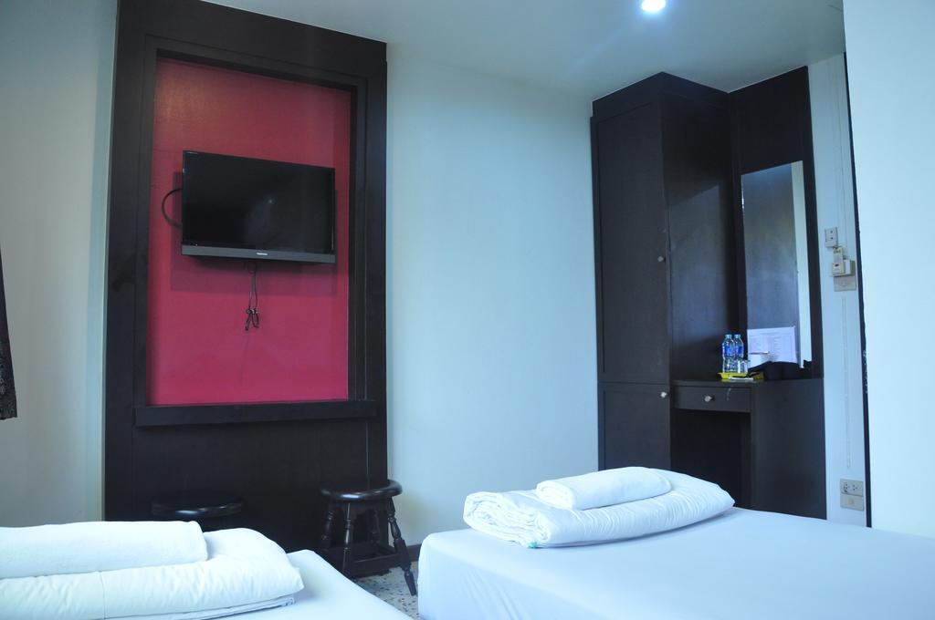 Thara House Hotell Bangkok Rom bilde